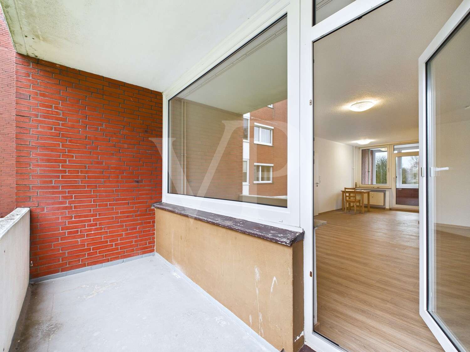 Immobilie in Emden - Hell und modern: Renovierte 4-Zimmer-Wohnung in Emden - Bild 2