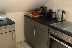 Lichtdurchflutete 2-Zimmer-DG-Wohnung mit Sonnenbalkon am Rhein – Die vollständige Adresse der Immobilie erhältst du vom Anbieter., 53179 Rüngsdorf, Bonn – Vorschaubild 12