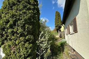 Herrliches, eingewachsenes Grundstück in Top-Lage: Sanierungsbedürftiges Haus oder Neubau – Die vollständige Adresse der Immobilie erhältst du vom Anbieter., 93057 Konradsiedlung-Wutzlhofen, Regensburg – Vorschaubild 5