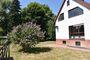 Sofort beziehbares EFH mit PV-Anlage (Bj.2025) schnell sein lohnt sich – Die vollständige Adresse der Immobilie erhältst du vom Anbieter., 37120 Bovenden – Vorschaubild 3