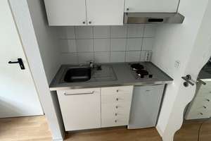 Möbliertes 1-Zimmer-Apartment in Toplage am Rathenauplatz – Lochnerstraße 7, 50674 Neustadt/Süd, Köln – Vorschaubild 4