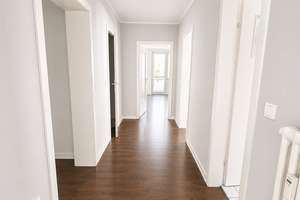 Wohnen mit Charakter: 2-Zimmer-Wohnung in Düsseldorf – 40476 Derendorf, Düsseldorf – Vorschaubild 3