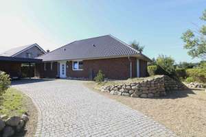 Hochwertiger Bungalow - Wohnen mit Anspruch und Stil – Die vollständige Adresse der Immobilie erhältst du vom Anbieter., 21394 Westergellersen – Vorschaubild 2