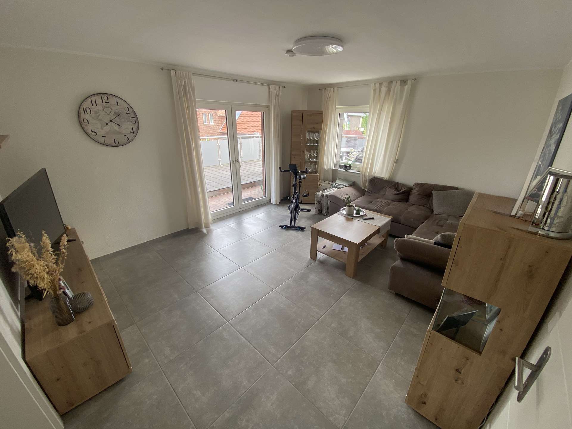 Immobilie in Südlohn - Attraktive Dachgeschosswohnung mit großer Terrasse und zwei PKW-Stellplätzen in ruhiger Wohnlage! - Bild 4