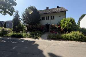 Charmantes 2-Familienhaus auf großzügigem Sonnengrundstück in bevorzugter Lage von Remscheid-Lennep – Albert-Schmidt-Allee 50, 42897 Lennep Nord, Remscheid – Vorschaubild 5