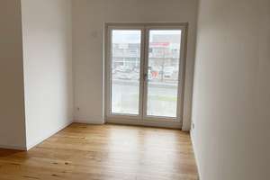 Hell & modern & viel Platz: 2 Zimmer + Balkon, guter Schnitt, modernes Tageslichtbad, Abstellraum – Hildesheimer Straße 454, 30519 Döhren, Hannover – Vorschaubild 10