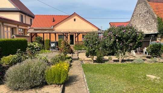 Bild von Einfamilienhaus inklusive Einliegerwohnung mit herrlichen Garten!