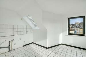 Wohnen mit Weitblick – Maisonette Wohnung mit zwei Dachterrassen in Toplage von Aachen – Die vollständige Adresse der Immobilie erhältst du vom Anbieter., 52064 Marschiertor, Aachen – Vorschaubild 16