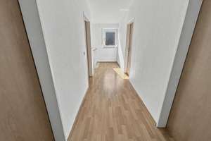Einziehen und Wohlfühlen - sanierte Doppelhaushälfte in begehrter Lage von Paderborn-Elsen – Die vollständige Adresse der Immobilie erhältst du vom Anbieter., 33106 Elsen, Paderborn – Vorschaubild 8
