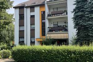 Schöne 3-ZKB Wohnung mit Loggia und Balkon in Saarbrücken – Jennewg 129, 66113 Malstatt, Saarbrücken – Vorschaubild 1