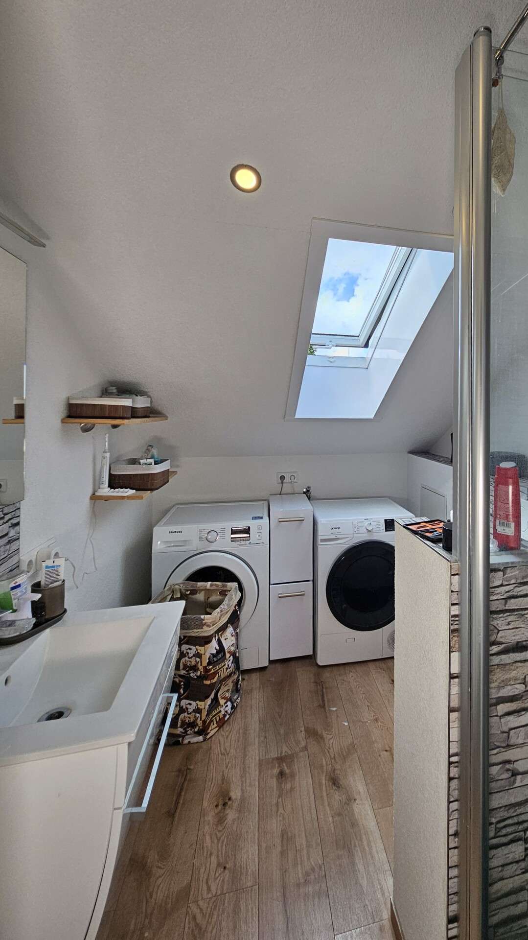 Immobilie in Furtwangen im Schwarzwald - Eigentumswohnung mit Balkon und wunderschöner Aussicht in Furtwangen - Bild 2