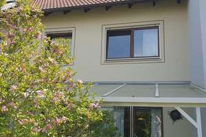 Provisionsfrei: Reihenhaus in Nürnberg-Kornburg mit Fußbodenheizung & Garage – Die vollständige Adresse der Immobilie erhältst du vom Anbieter., 90455 Kornburg, Worzeldorf, Nürnberg – Vorschaubild 2