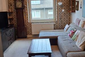  Lichtdurchflutete Maisonettewohnung mit Altbaucharme in Essen-Frintrop zu vermieten  – 45359 Frintrop, Essen – Vorschaubild 12