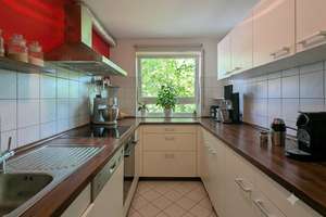 Grünes Idyll mit TG-Stellplatz in Stuttgart-Vaihingen! – Die vollständige Adresse der Immobilie erhältst du vom Anbieter., 70563 Vaihingen-Mitte, Stuttgart – Vorschaubild 3