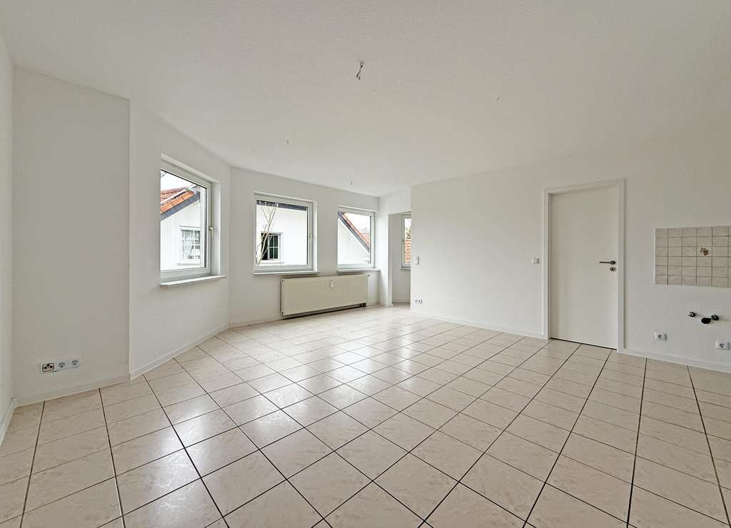 Immobilie in Staufenberg - Klein & fein mit viel Sonnenlicht - 
sofort verfügbare Eigentumswohnung in Feldrandlage - Bild 1