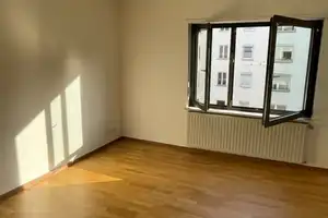 Schöne 2-Zimmer-Wohnung mit Einbauküche in Alt- Saarbrücken – Heuduckstraße 28, 66117 Stadtverband Saarbrücken (Kreis) – Vorschaubild 1