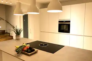 Stilvoll & Modern: Exklusive Doppelhaushälfte in Bestlage von Bad Bramstedt mit unverbaubarem Blick – An der Osterau 22b, 24576 Segeberg (Kreis) – Vorschaubild 9