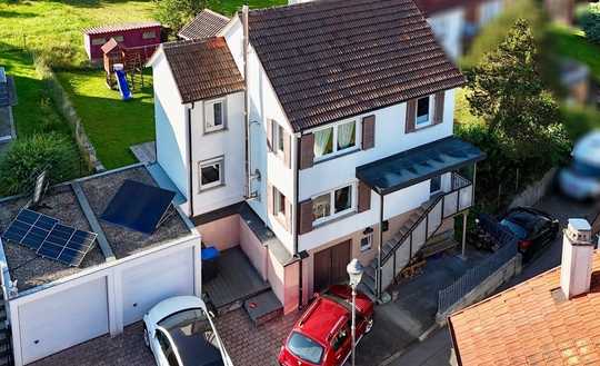 Charmantes Häuschen mit traumhaftem Garten und Ausblick über Dußlingen!