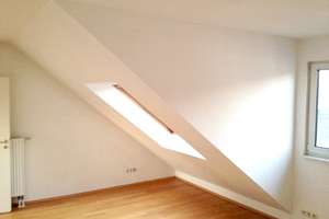 Dachgeschosswohnung in ruhiger Lage | Balkon & Stellplatz – Die vollständige Adresse der Immobilie erhältst du vom Anbieter., 50733 Nippes (Ortsteil), Köln – Vorschaubild 11