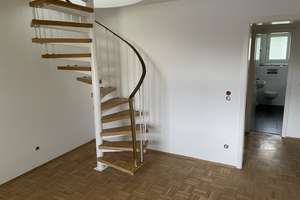 Renovierte 3,5-Zimmer-Maisonette-Wohnung mit Balkon und Einbauküche – Elsaßstraße 35, 44793 Kruppwerke, Bochum – Vorschaubild 8
