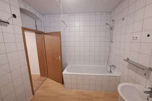 2 Zimmer Wohnung mit Balkon in Koblenz-Lützel – Neuendorfer Straße 25, 56070 Lützel, Koblenz – Vorschaubild 8