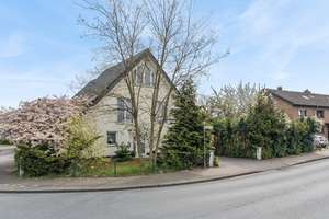 Provisionsfrei – Helles, familienfreundliches Haus mit schönem Garten – Die vollständige Adresse der Immobilie erhältst du vom Anbieter., 33609 Heepen, Bielefeld – Vorschaubild 19