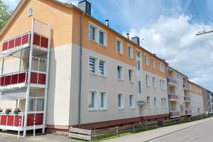 schöne, gemütliche und teilmöblierte Wohnung mit Balkon in zentraler Lage von Siegen