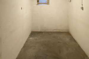 NBG-EIBACH: KOMPLETT SANIERUNGSBEDÜRFTIGES 2-FAMILIEN-REIHENMITTELHAUS OHNE GARAGE IN RUHIGER LAGE – Riedenburger Straße 39, 90451 Röthenbach Ost, Nürnberg – Vorschaubild 44