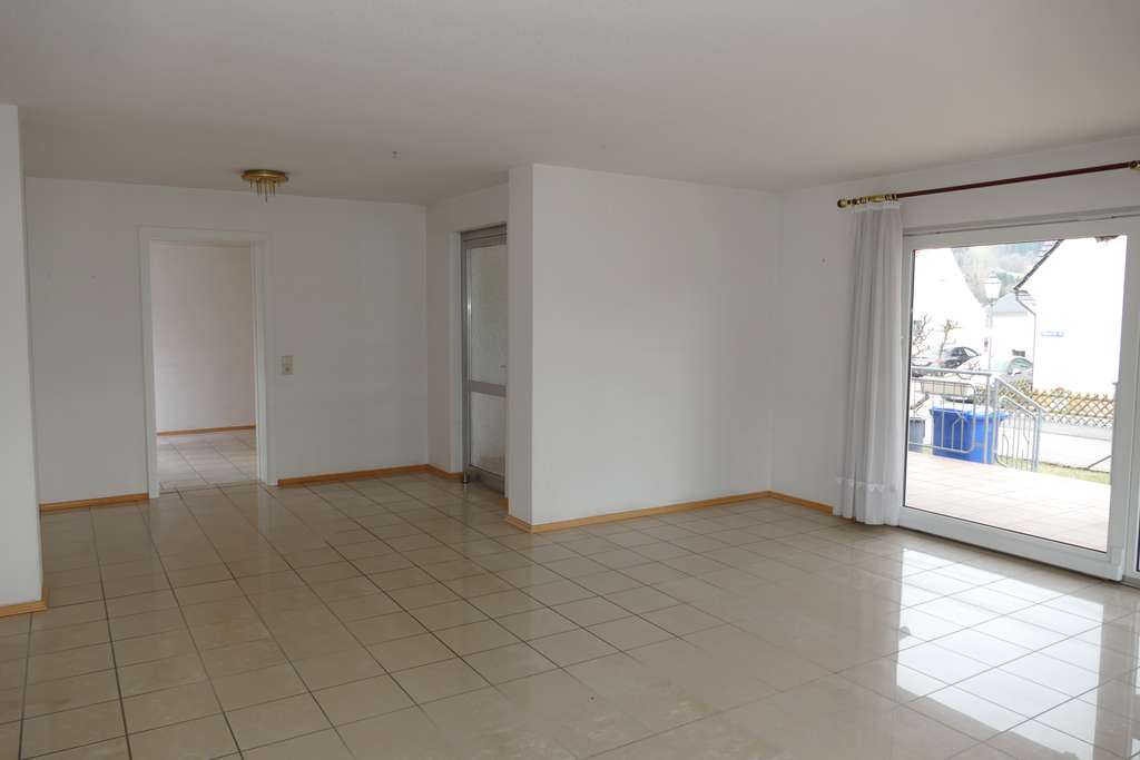 Immobilie in Spaichingen - Charmantes Einfamilienhaus mit großzügigem Grundstück in Spaichingen - Bild 4