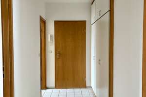Gemütliche 2-Zimmer Wohnung im 1. OG mit Balkon und Gartenmitbenutzung - sofort bezugsfrei! – Märkische Straße 1, 23558 Sankt Lorenz Süd, Lübeck – Vorschaubild 3