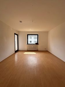 *Helle 2-Zimmerwohnung in IdarOberstein