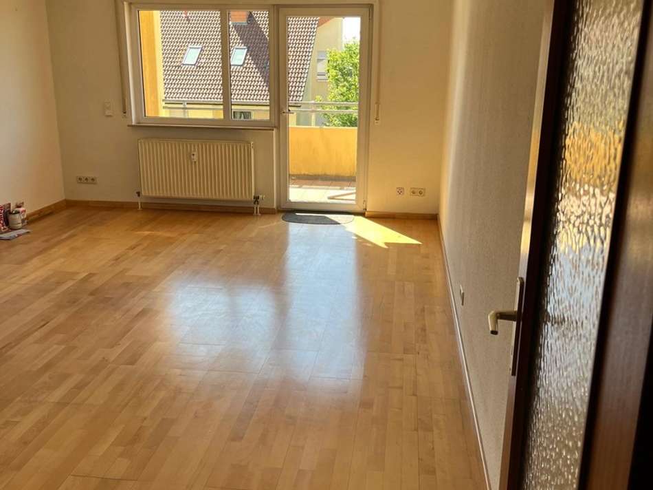 Vom Eingang zum Balkon