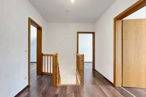 Maisonette-Wohnung mit DHH-Charakter, 4+1 Zimmer, Terrasse, Garten, TG & Außenstellplatz – Hauptstraße 2a, 85254 Sulzemoos – Vorschaubild 16