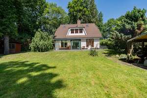 Gepflegtes Einfamilienhaus mit Einliegerwohnung, Vollkeller, Wintergarten und großem Grundstück – Die vollständige Adresse der Immobilie erhältst du vom Anbieter., 22455 Schnelsen, Hamburg – Vorschaubild 39