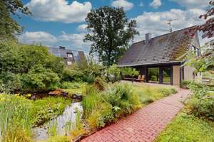Naturnahes Einfamilienhaus mit großem Garten, Kamin & Einliegerpotenzial in Rheinbach – Meerkatz 16, 53359 Rheinbach – Vorschaubild 1