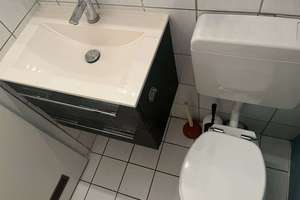 Milbertshofen: Ruhig gelegene 3-Zi.-Whg. mit überdachtem Südbalkon u. TG.-Stellplatz. – Die vollständige Adresse der Immobilie erhältst du vom Anbieter., 80807 Milbertshofen, München – Vorschaubild 12