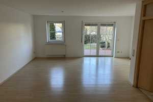 Großzügiges Reihenmittelhaus in zentraler und ruhiger Lage in Langquaid – Sophie-Scholl-Straße 2d, 84058 Kelheim (Kreis) – Vorschaubild 4