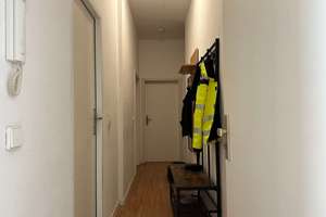 Zwei-Zimmer-Wohnung mit Abstellraum, grünem Innenhof und flexibler Übergabe – Die vollständige Adresse der Immobilie erhältst du vom Anbieter., 4179 Leutzsch, Leipzig – Vorschaubild 2