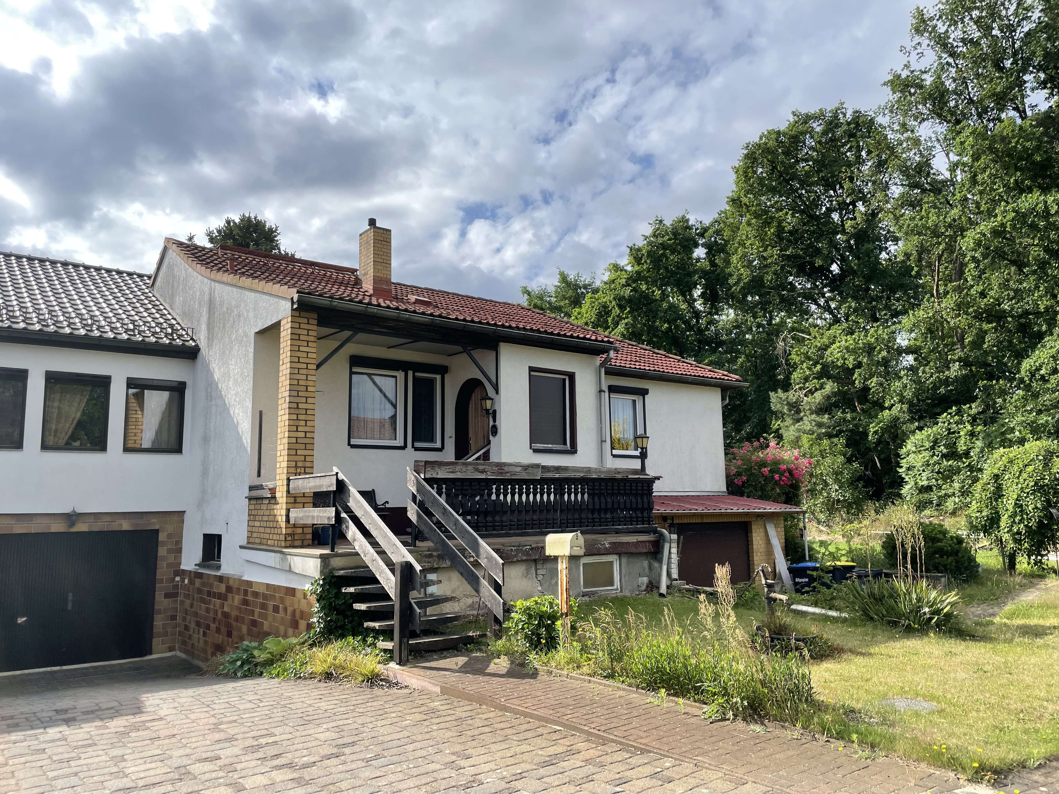 Reihenendhaus mit Garage in Hosena, Oberspreewald Lausitz Kreis – Bild 1