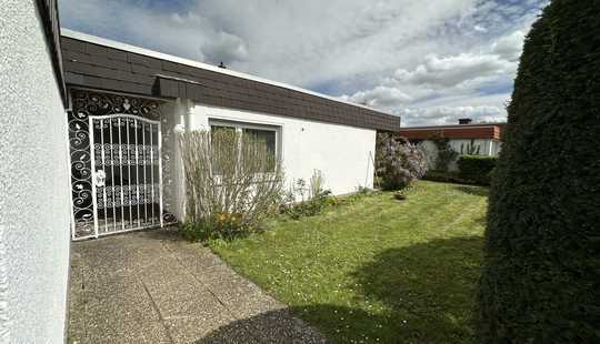 Bild von Blicklage / Freistehendes Einfamilienhaus in sehr guter Lage von Wiesbaden-Kohlheck