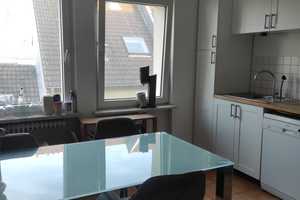 Großzügig geschnittene Wohnung im Zentrum – Friedensplatz 14, 53111 Bonn – Vorschaubild 1