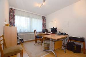 Größer als so manches Einzelhaus ... und schön modernisiert ist dieses Haus in ruhiger Lage – Die vollständige Adresse der Immobilie erhältst du vom Anbieter., 22399 Poppenbüttel, Hamburg – Vorschaubild 9