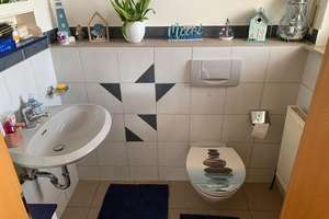 Schöne DHH am Ortsrand mit unverbautem Blick // 147qm Wohnfläche / 7 Zimmer / Einziehen & Wohlfühlen – Die vollständige Adresse der Immobilie erhältst du vom Anbieter., 96274 Itzgrund – Vorschaubild 6
