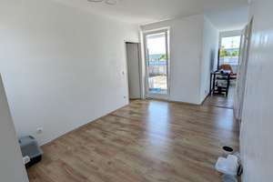 Helle uns großzügige 2 Zimmer Wohnung mit Balkon – Schweidnitzer Weg 8, 53119 Tannenbusch, Bonn – Vorschaubild 5