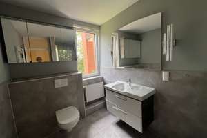 Frisch renovierte 3 Zimmer Wohnung mit Balkon und TG wartet auf Sie – Die vollständige Adresse der Immobilie erhältst du vom Anbieter., 65189 Südost, Wiesbaden – Vorschaubild 8