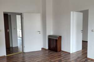 Altbauwohnung im Nürnberger Süden  – Die vollständige Adresse der Immobilie erhältst du vom Anbieter., 90459 Gugelstraße, Nürnberg – Vorschaubild 4