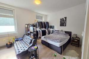 Gemütliche große 1 Zimmer Altbauwohnung mit Wohnküche - zentral in Sachsenhausen – 60594 Sachsenhausen-Nord, Frankfurt am Main – Vorschaubild 4
