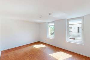 Traumhafte Dachterrassenwohnung – Hardenstraße 16, 80935 Lerchenau-Ost, München – Vorschaubild 3
