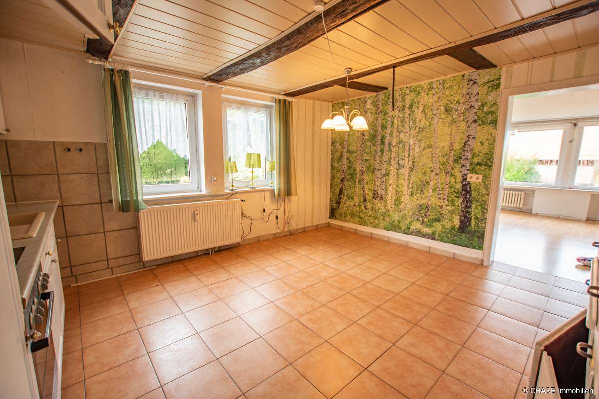 Immobilie in Hameln - Idyllisches Zwei-/Dreifamilienhaus in Waldrandlage - Wohnen oder Vermieten in Hameln, Bannensiek! - Bild 1