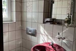 Befristet: Stilvolles, voll ausgestattetes Familienhaus mit Garten & Kamin – Im Langwingert 1, 55130 Laubenheim, Mainz – Vorschaubild 15